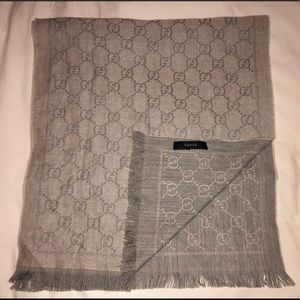 AUTHENTIC Gucci GG Jacquard knitted scarf!